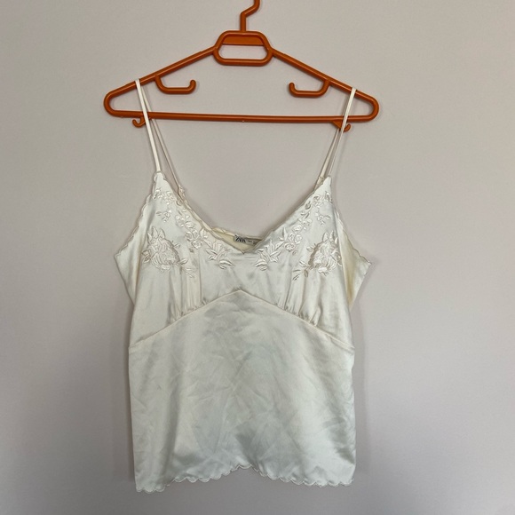 Zara Embroidered Camisole - Picture 5 of 10